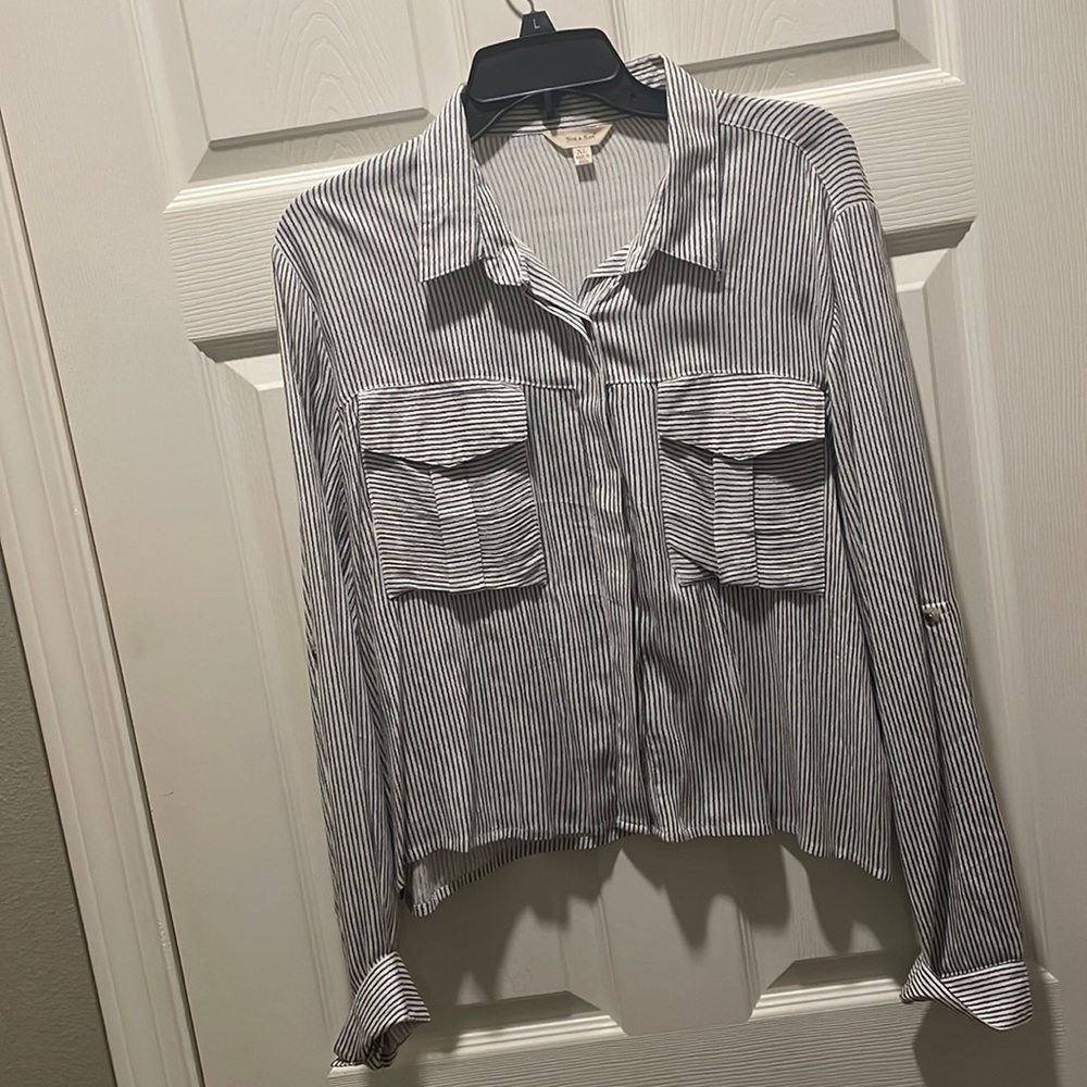 SIM & SAM DRESS SHIRT SIZE XL
